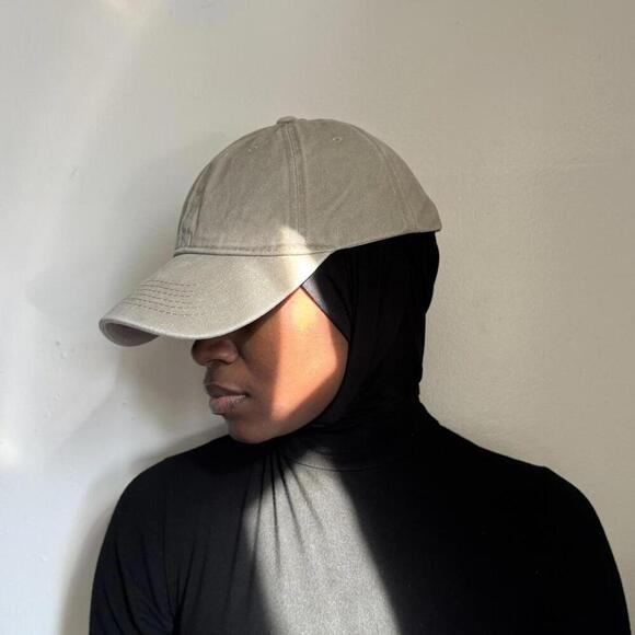 Vintage cream minimalist‎ cap with adjustable back - Picture 3 of 5